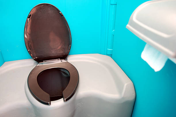 Best Portable bathroom rental  in Wayland, MI
