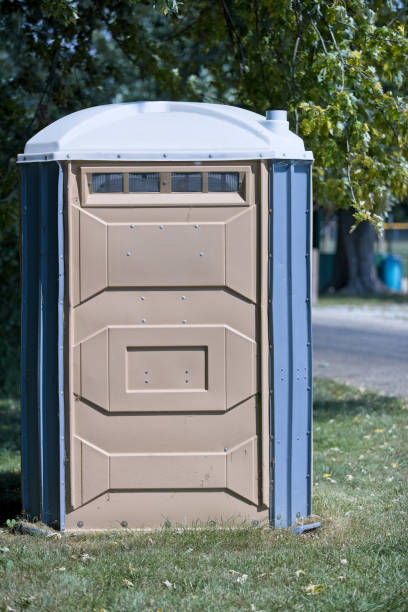 Best Portable restroom trailer rental  in Wayland, MI